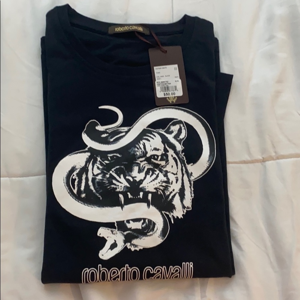 Black Roberto Cavalier Tshirt